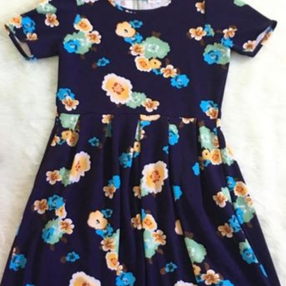 2XL Lularoe Amelia Purple with flowers